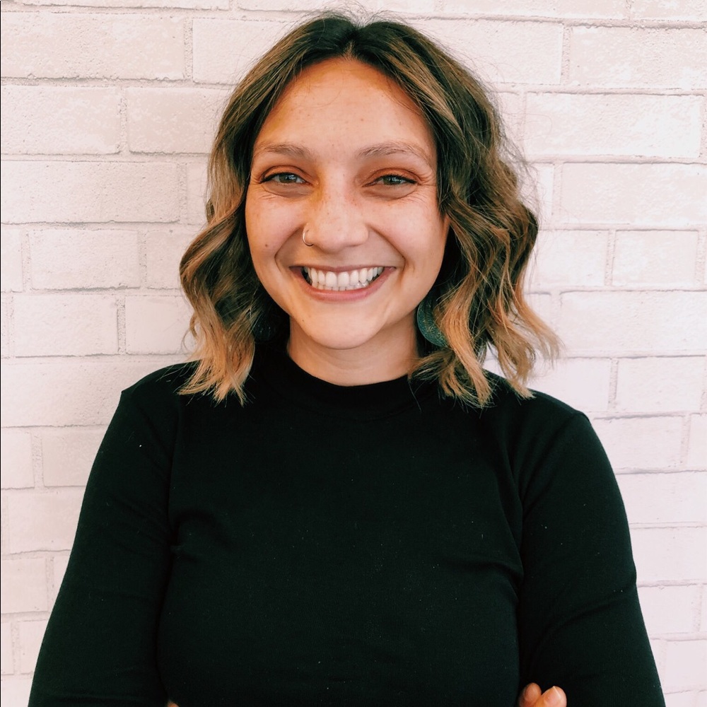 Meet your Posher, Monica